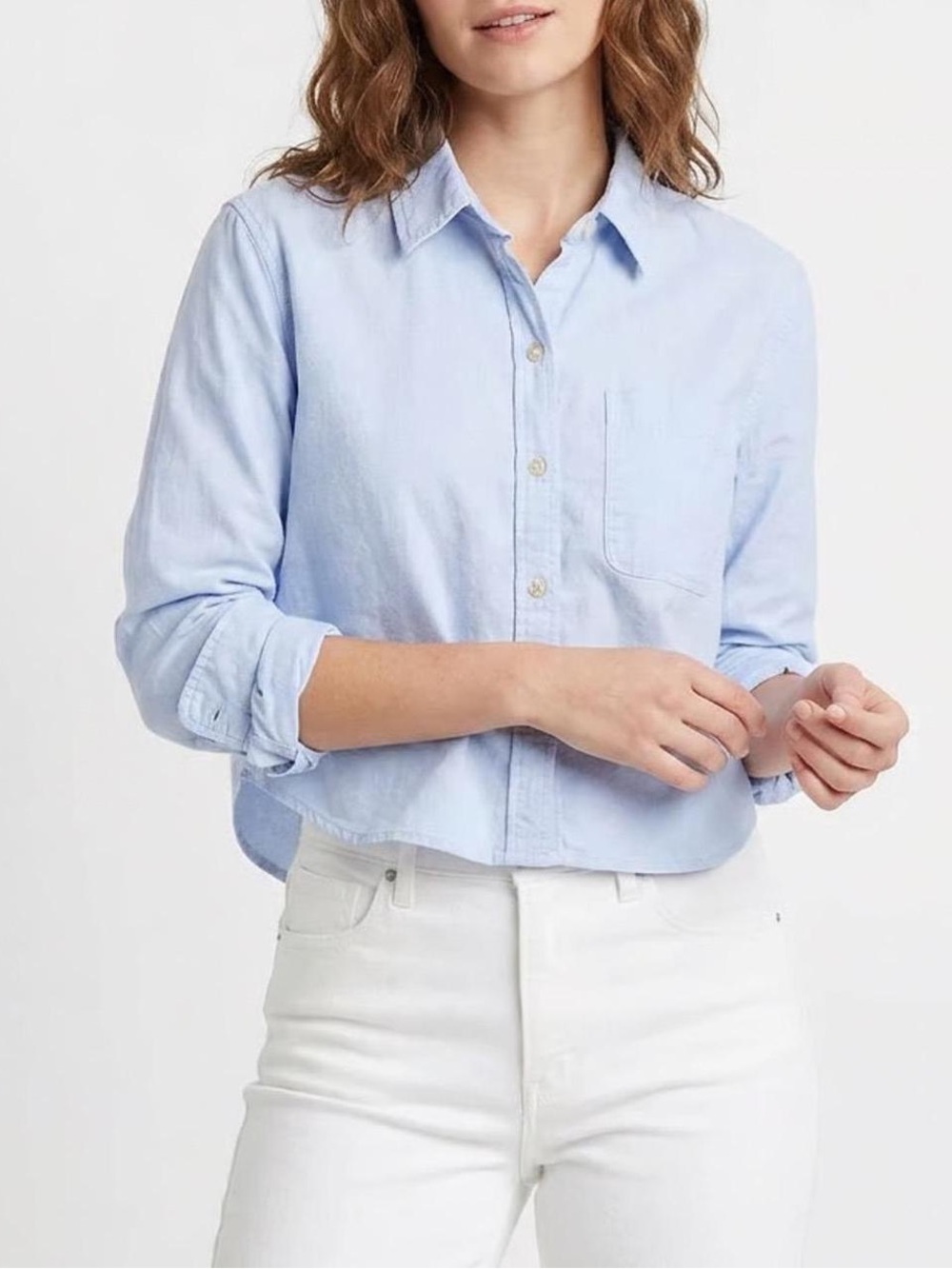 Universal Thread Light Blue Casual Button-Down Shirt